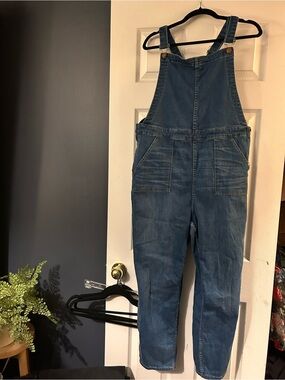 Women’s Madewell Denim Overalls in Classic Blue